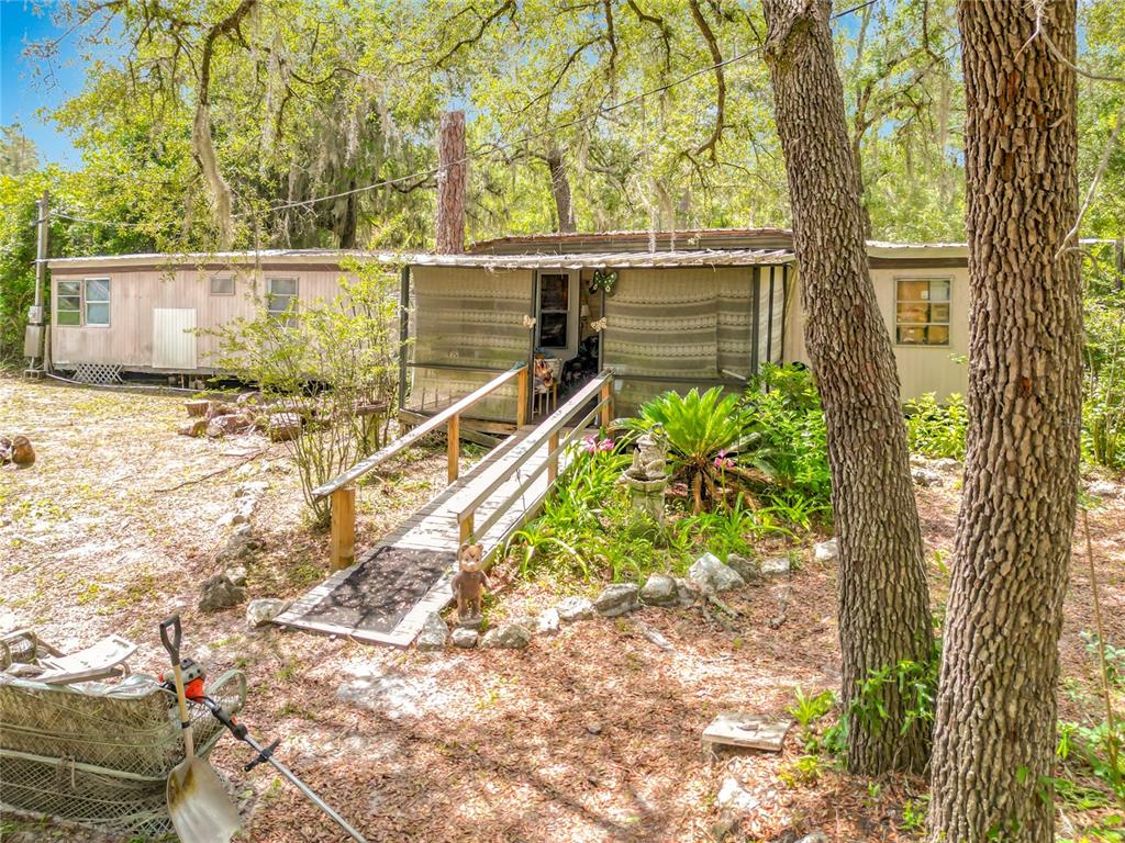 7612 Southwest 155th Street Dunnellon, FL 34432 - Photo 3 of 20