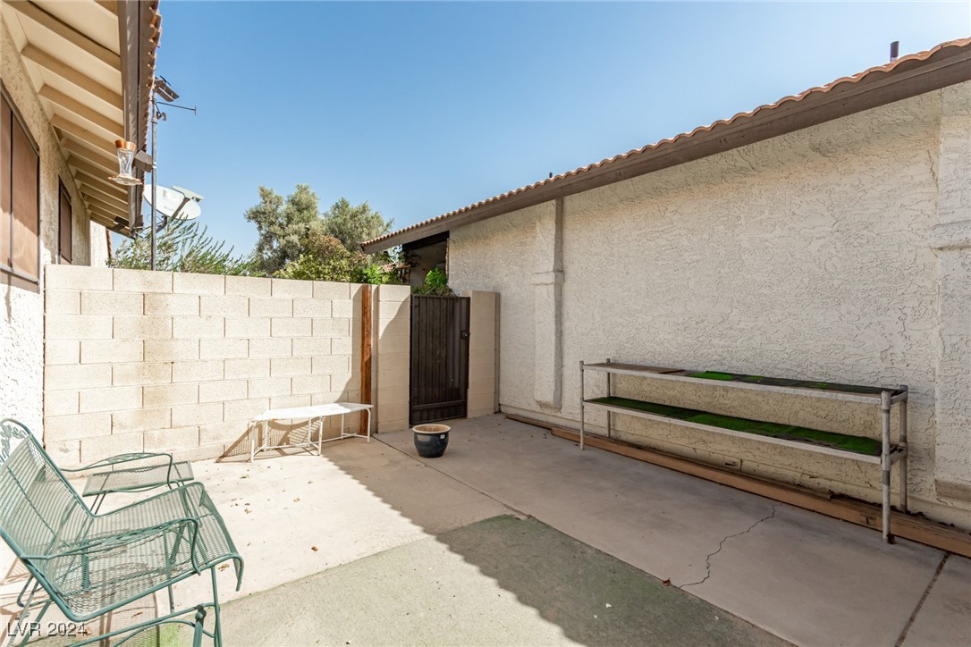 6501 West Pearcrest Road Las Vegas, NV 89108 - Photo 18 of 20 Gallery Image 18
