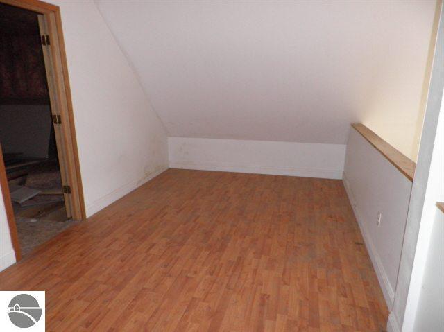 1302 West River Road Traverse City, MI 49696 - Photo 4 of 6 1710093-3.JPG