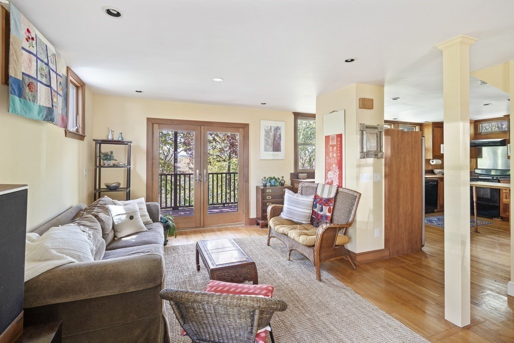 38 Malcolm Road Boston, MA 02130 - Photo 5 of 32