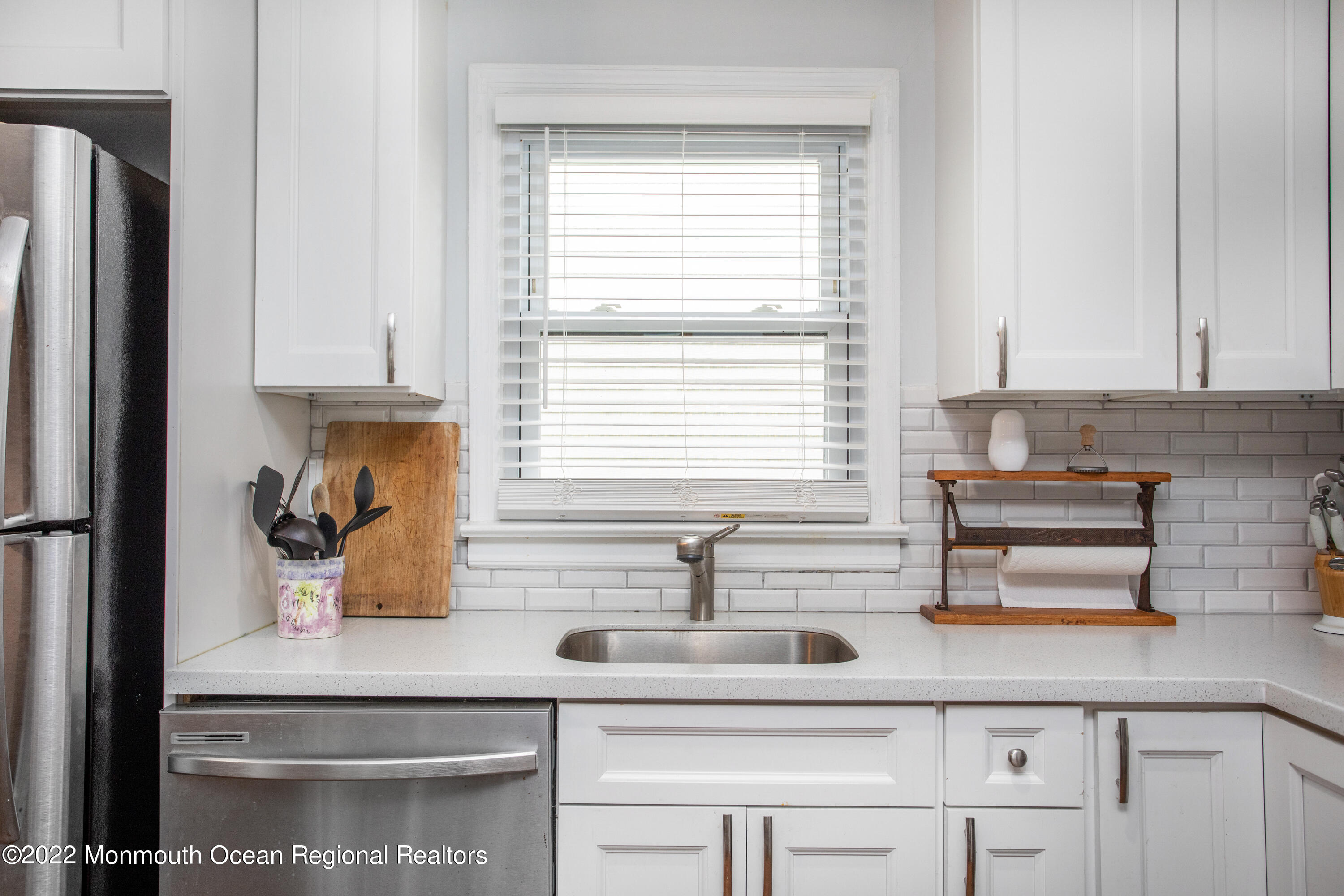 111 Manito Road Manasquan, NJ 08736 - Photo 17 of 37 39