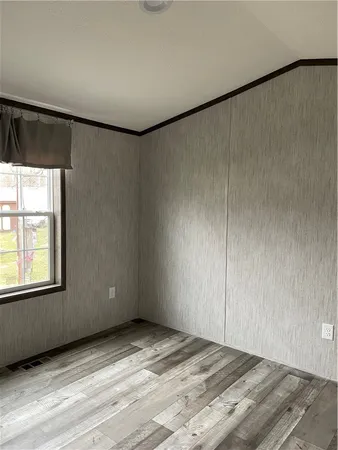 $55,500 | 3525 East Lake Road, Canandaigua Town, NY 14424