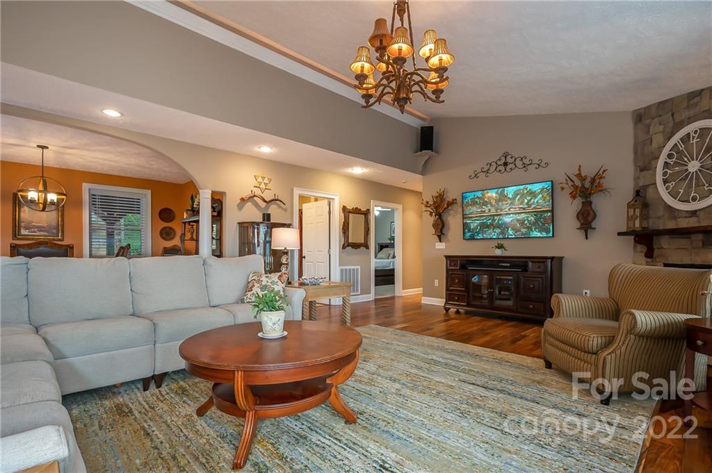 1706 Hogback Mountain Road Tryon, NC 28782 - Photo 17 of 41