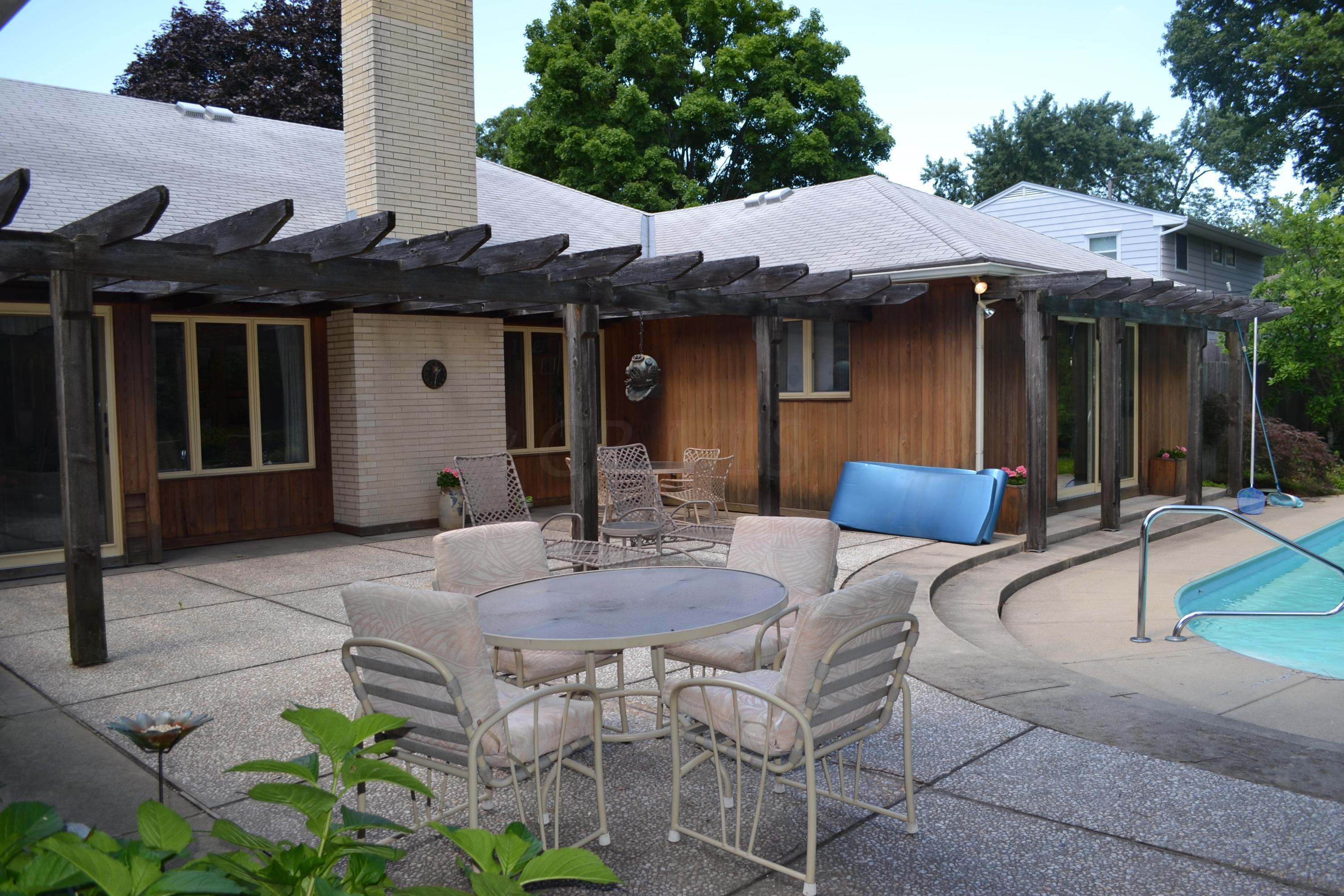 4290 Harborough Road Columbus, OH 43220 - Photo 13 of 14