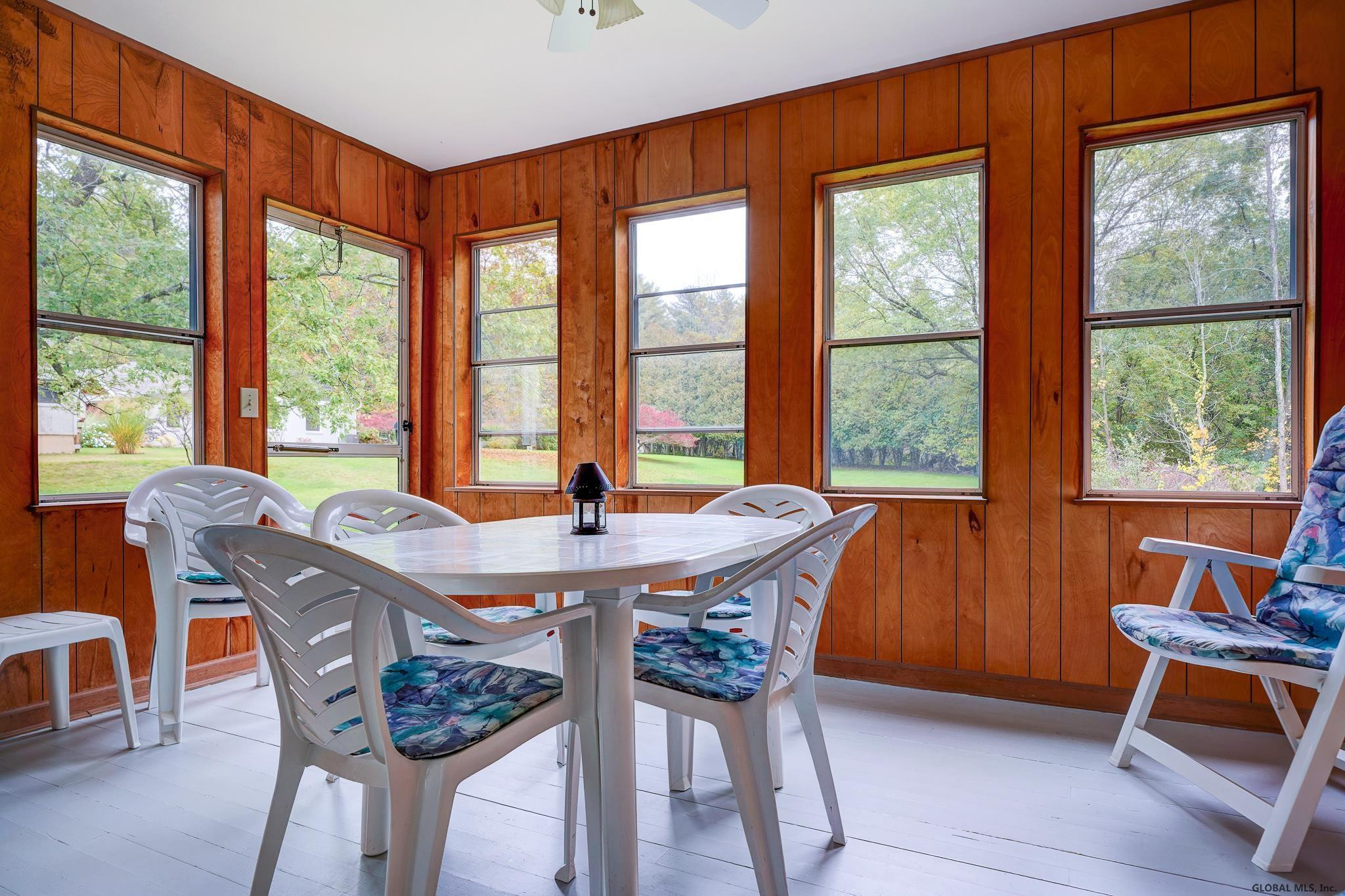 1078 Mohawk Road Niskayuna, NY 12309 - Photo 13 of 34 Photo 13