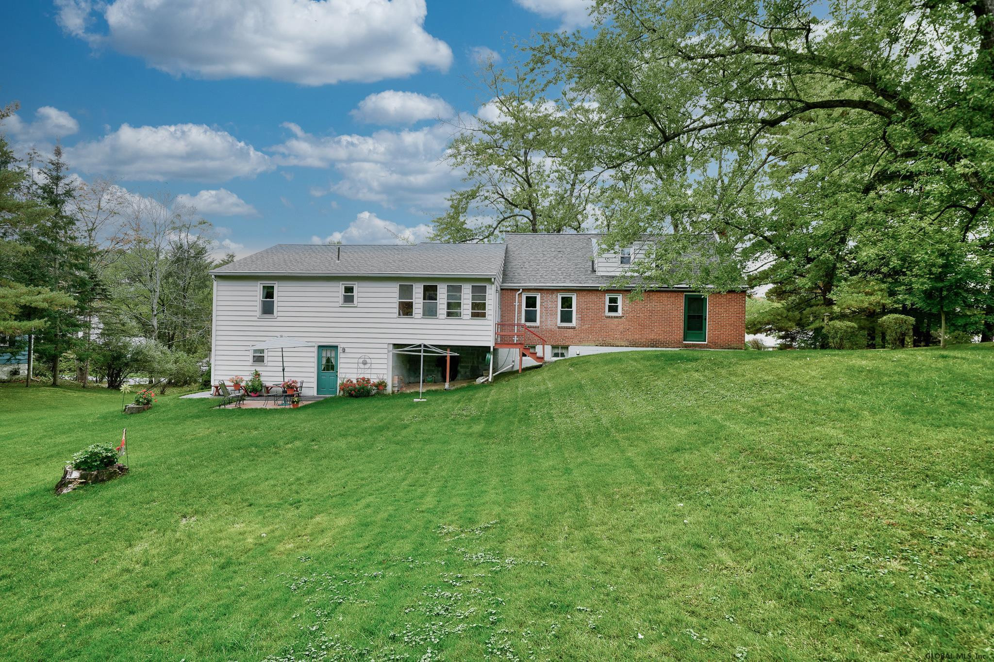 1078 Mohawk Road Niskayuna, NY 12309 - Photo 33 of 34 Photo 33