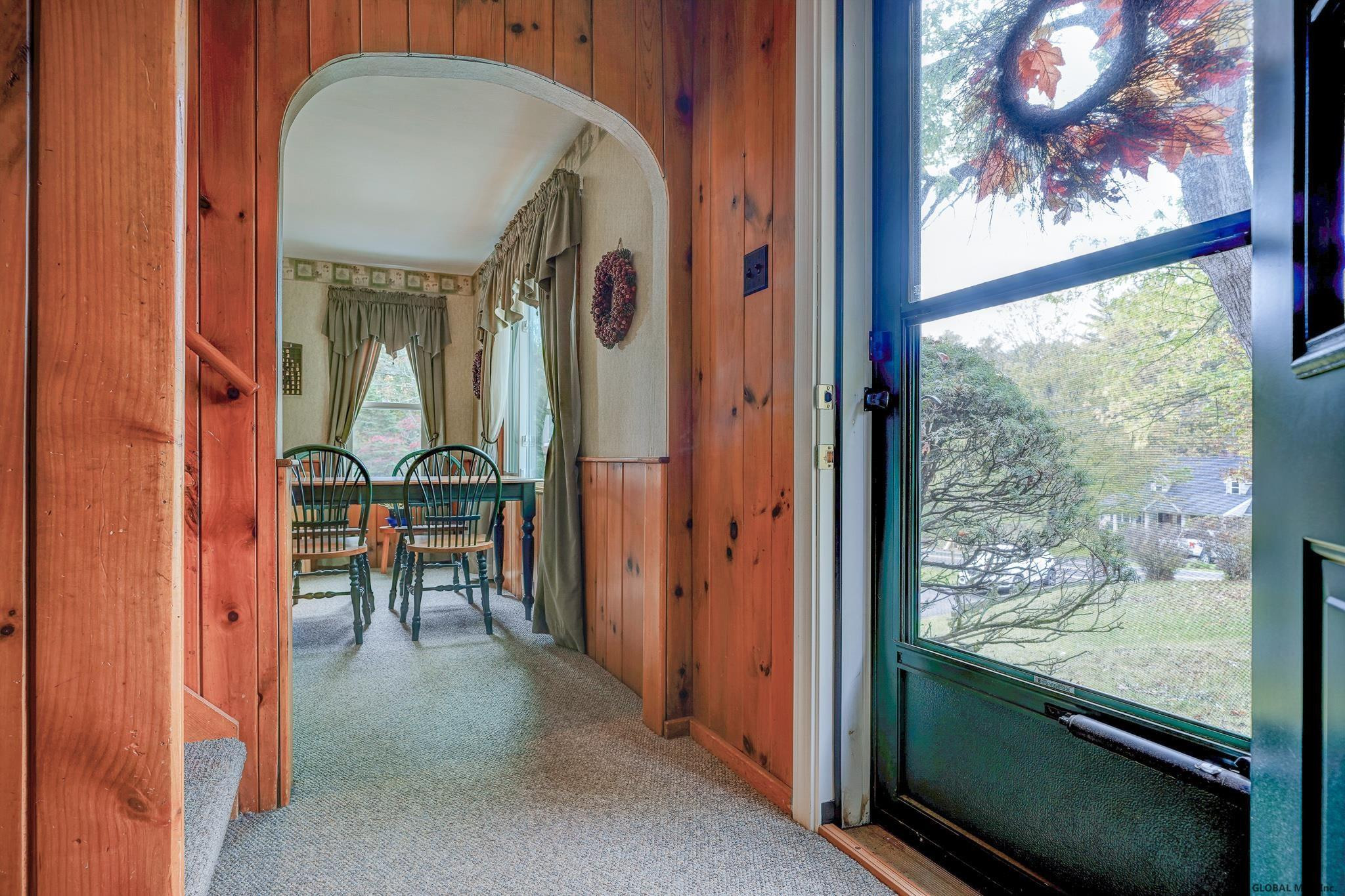 1078 Mohawk Road Niskayuna, NY 12309 - Photo 5 of 34 Photo 5