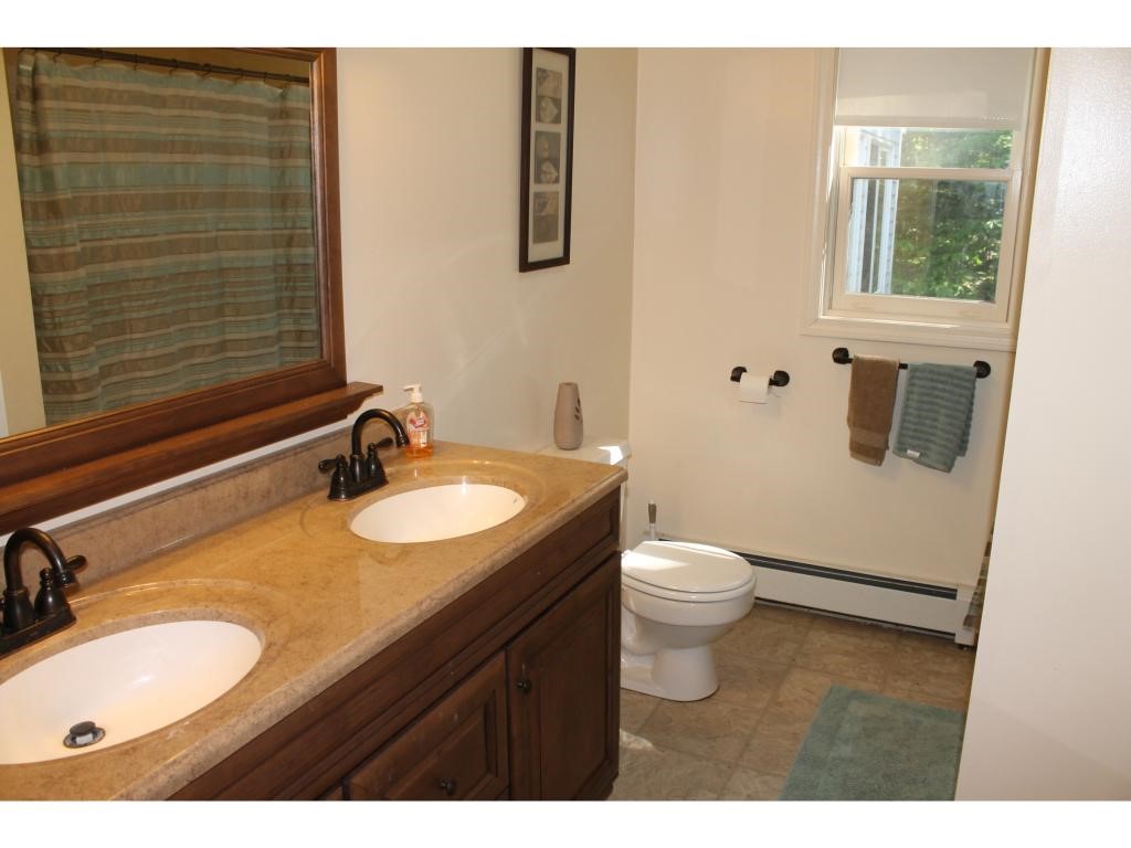 512 Francestown Road New Boston, NH 03070 - Photo 14 of 30