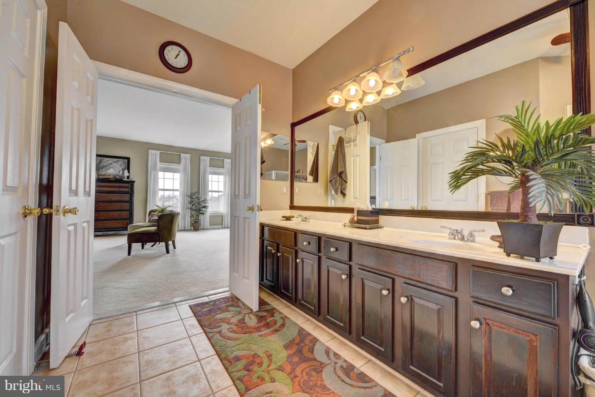 9060 Furey Road Lorton, VA 22079 - Photo 11 of 27 Bath (Master)
