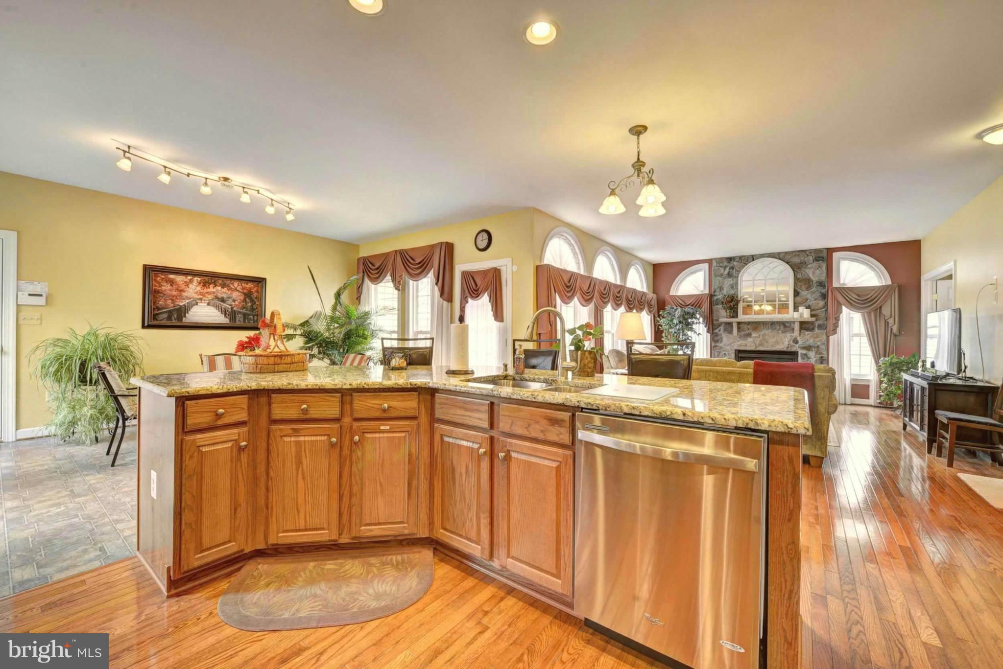 9060 Furey Road Lorton, VA 22079 - Photo 14 of 27 Kitchen