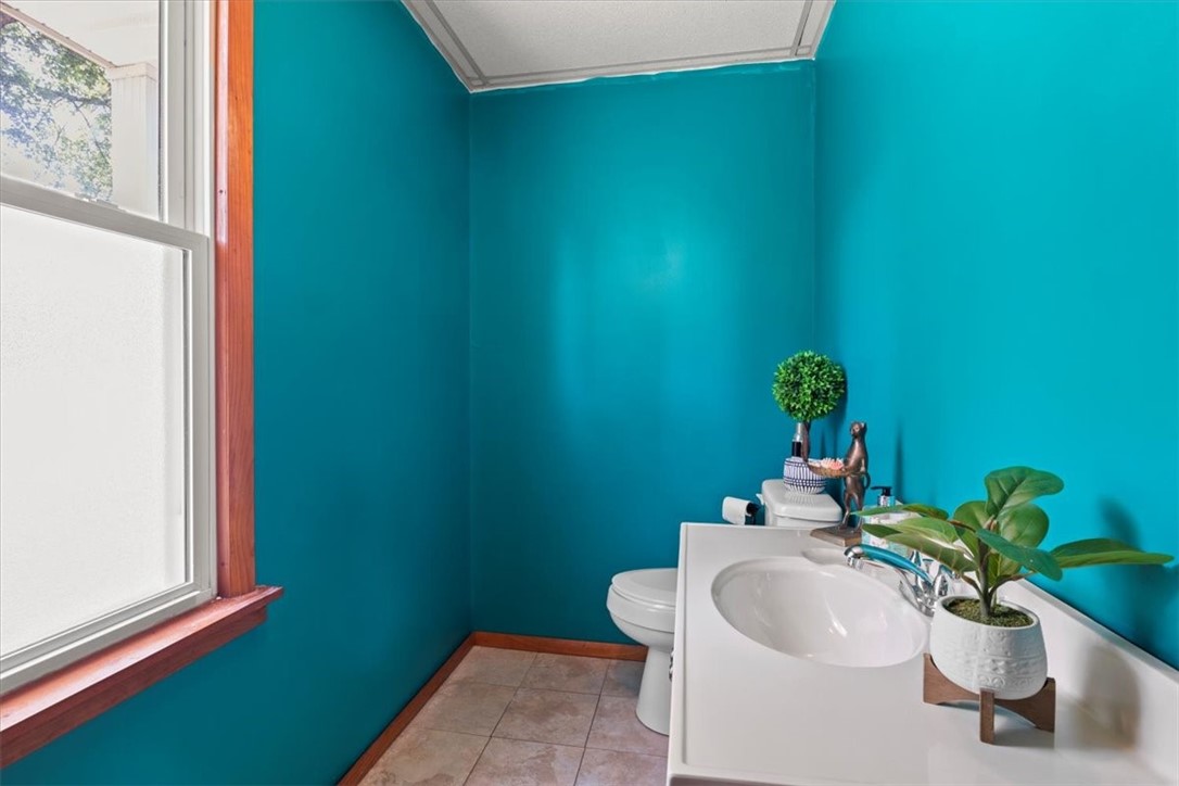 247 Point Pleasant Road Irondequoit, NY 14622 - Photo 16 of 39