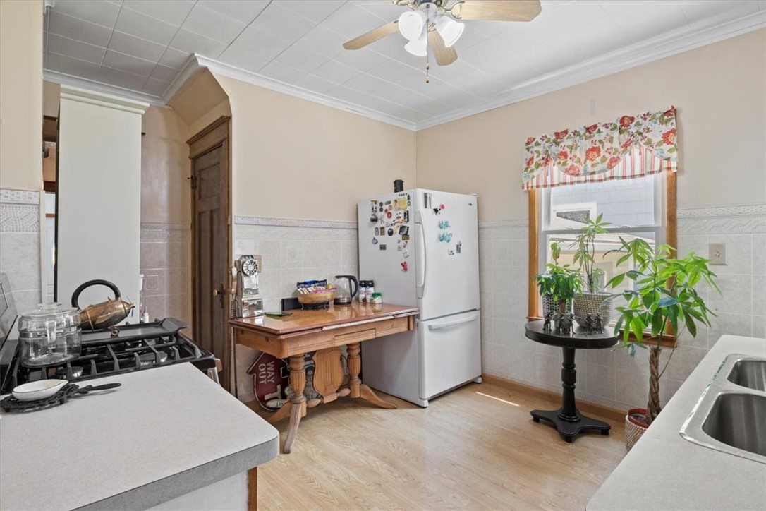 247 Point Pleasant Road Irondequoit, NY 14622 - Photo 18 of 39