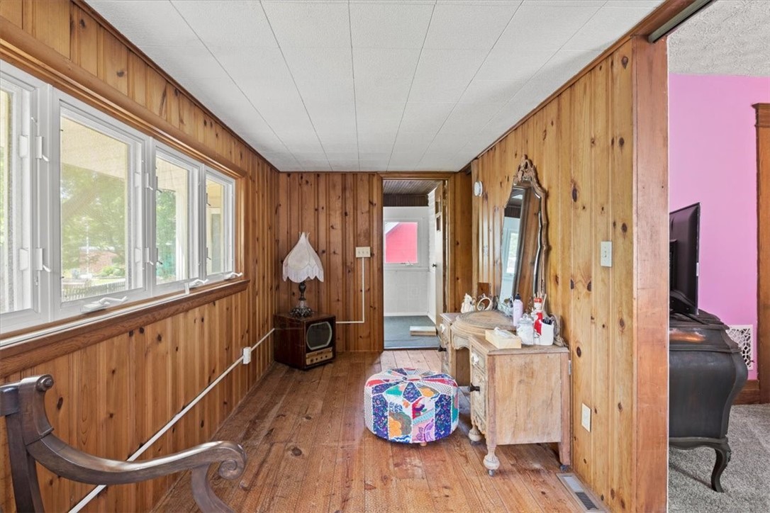 247 Point Pleasant Road Irondequoit, NY 14622 - Photo 25 of 39