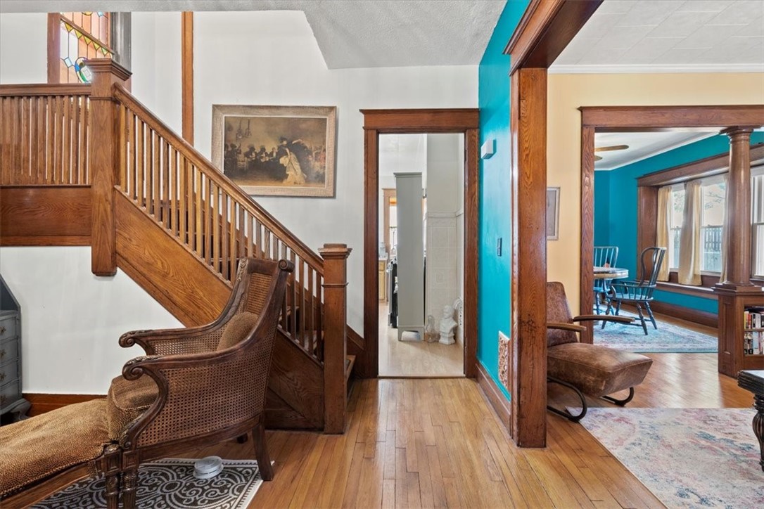 247 Point Pleasant Road Irondequoit, NY 14622 - Photo 8 of 39