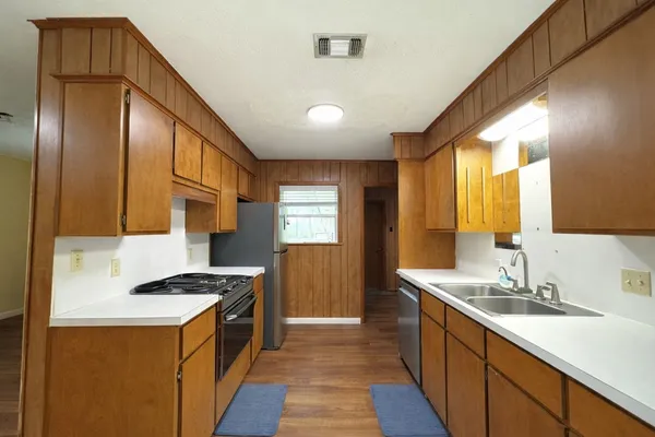 $475,000 | 297 County Road 4479, Warren, TX 77664