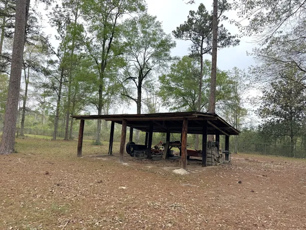$475,000 | 297 County Road 4479, Warren, TX 77664
