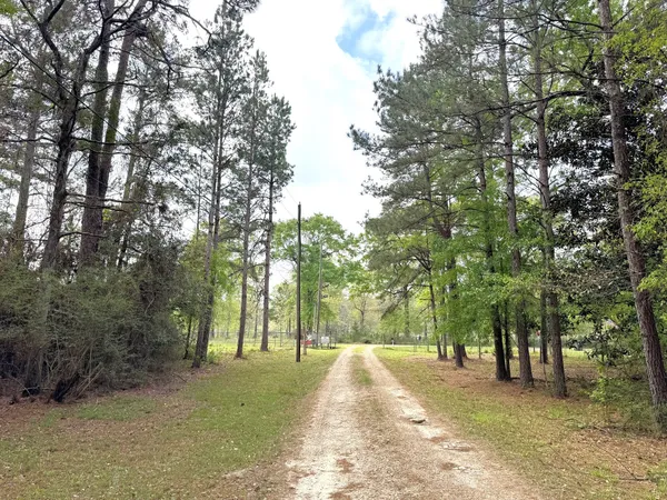 $475,000 | 297 County Road 4479, Warren, TX 77664
