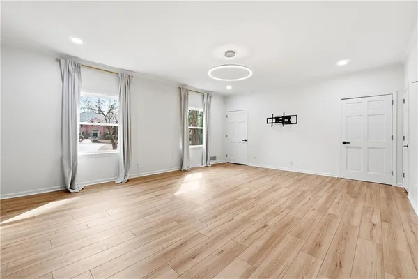 $6,400 | 125 River Park Drive, Atlanta, GA 30328