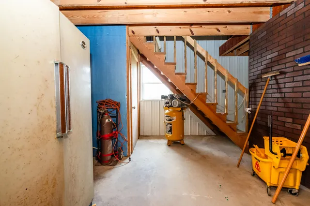 $810,000 | 1980 Angling Road, Coloma, MI 49038