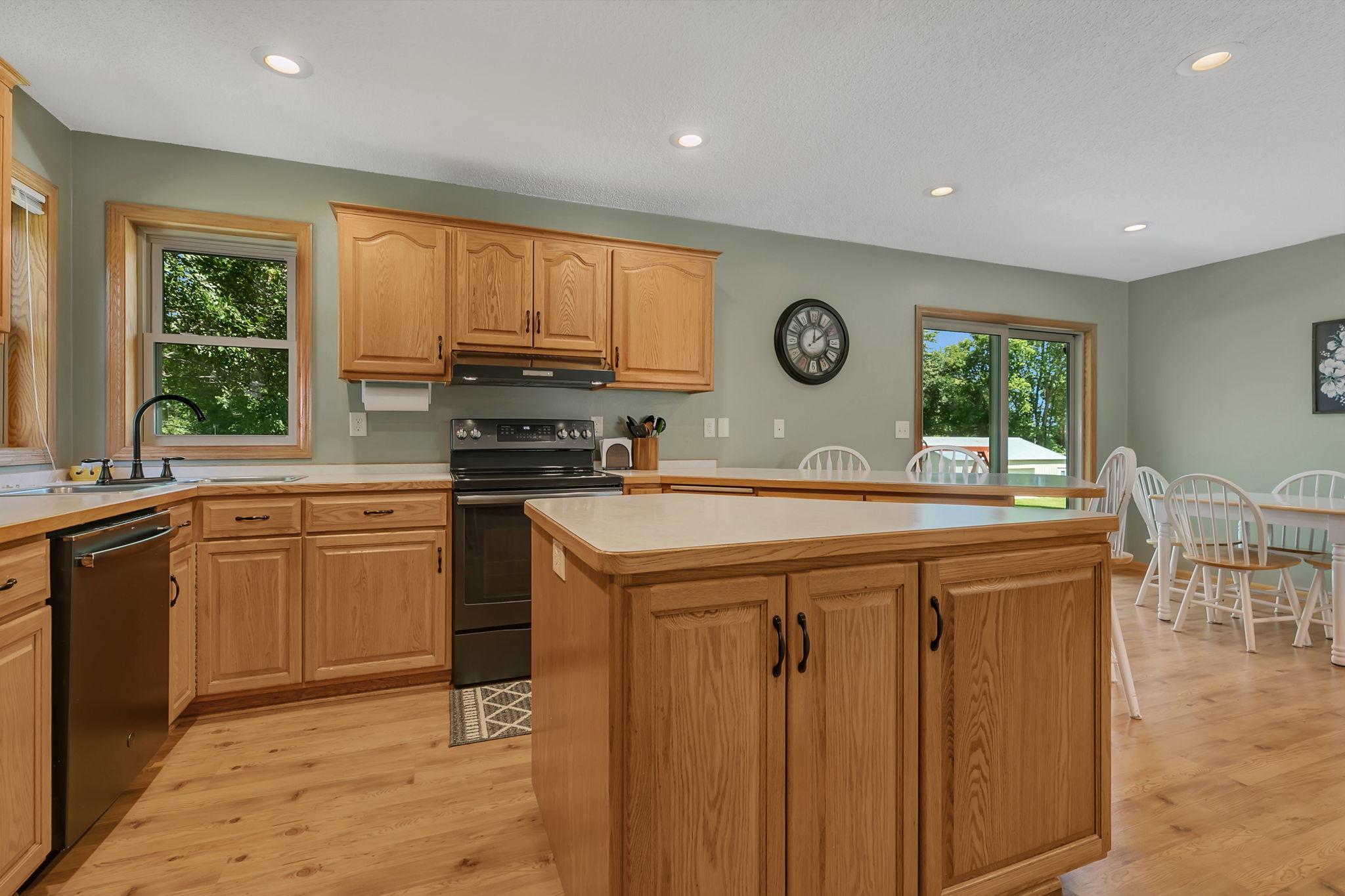 37785 Sunnyfield Circle Avon, MN 56310 - Photo 12 of 39