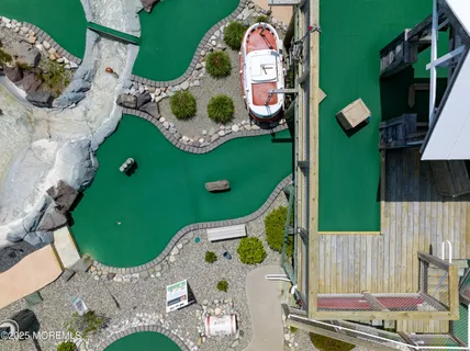 $5,700,000 | 501 Broadway, Barnegat Light, NJ 08006