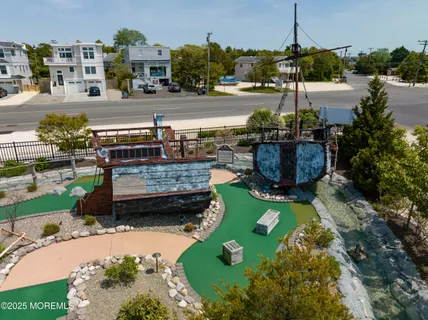 $5,700,000 | 501 Broadway, Barnegat Light, NJ 08006