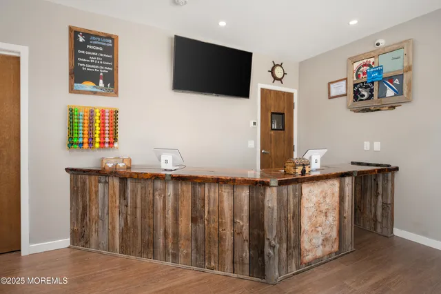 $5,700,000 | 501 Broadway, Barnegat Light, NJ 08006