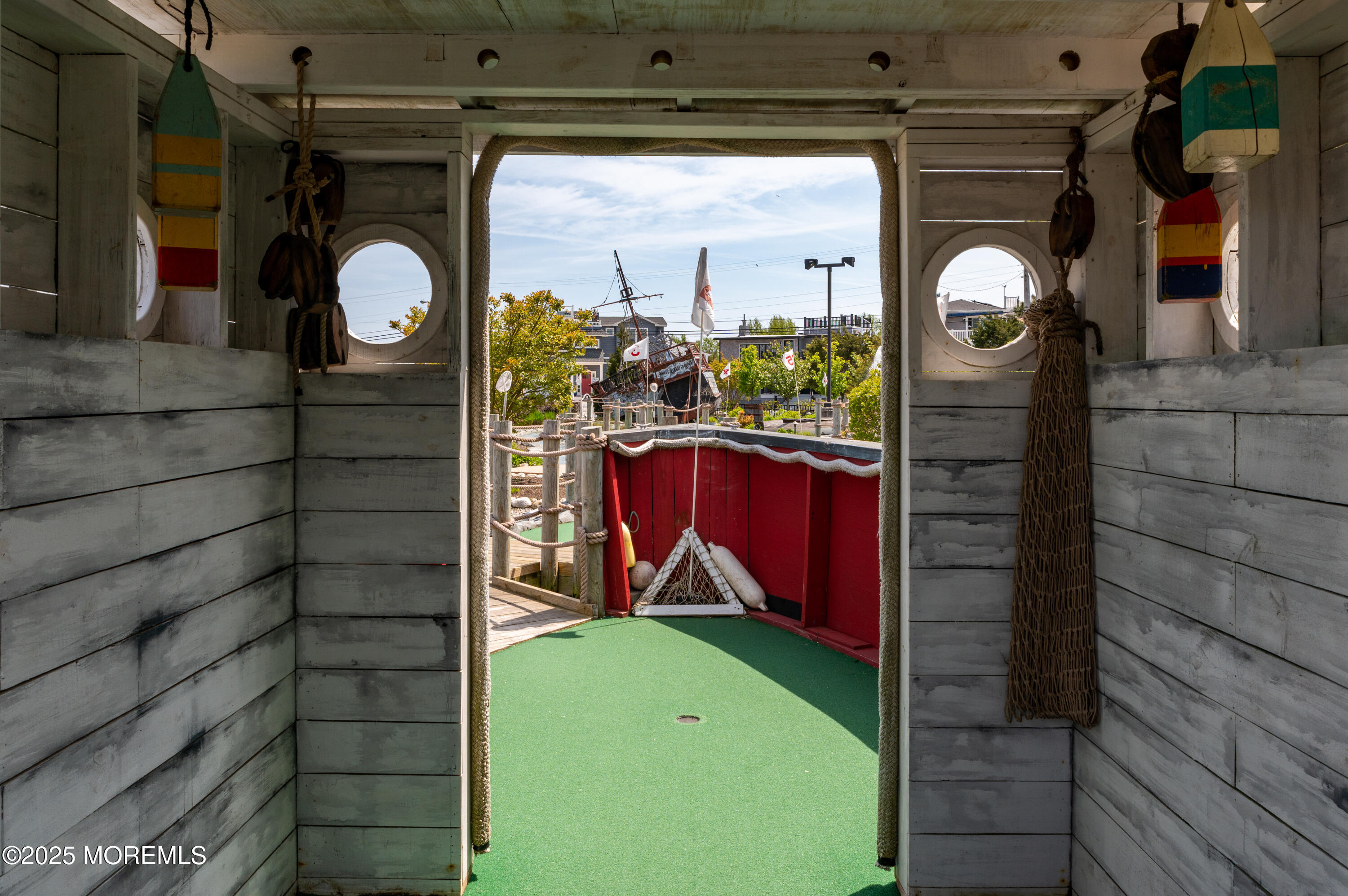 501 Broadway Barnegat Light, NJ 08006 - Photo 7 of 51 Jens_links (4 of 110)