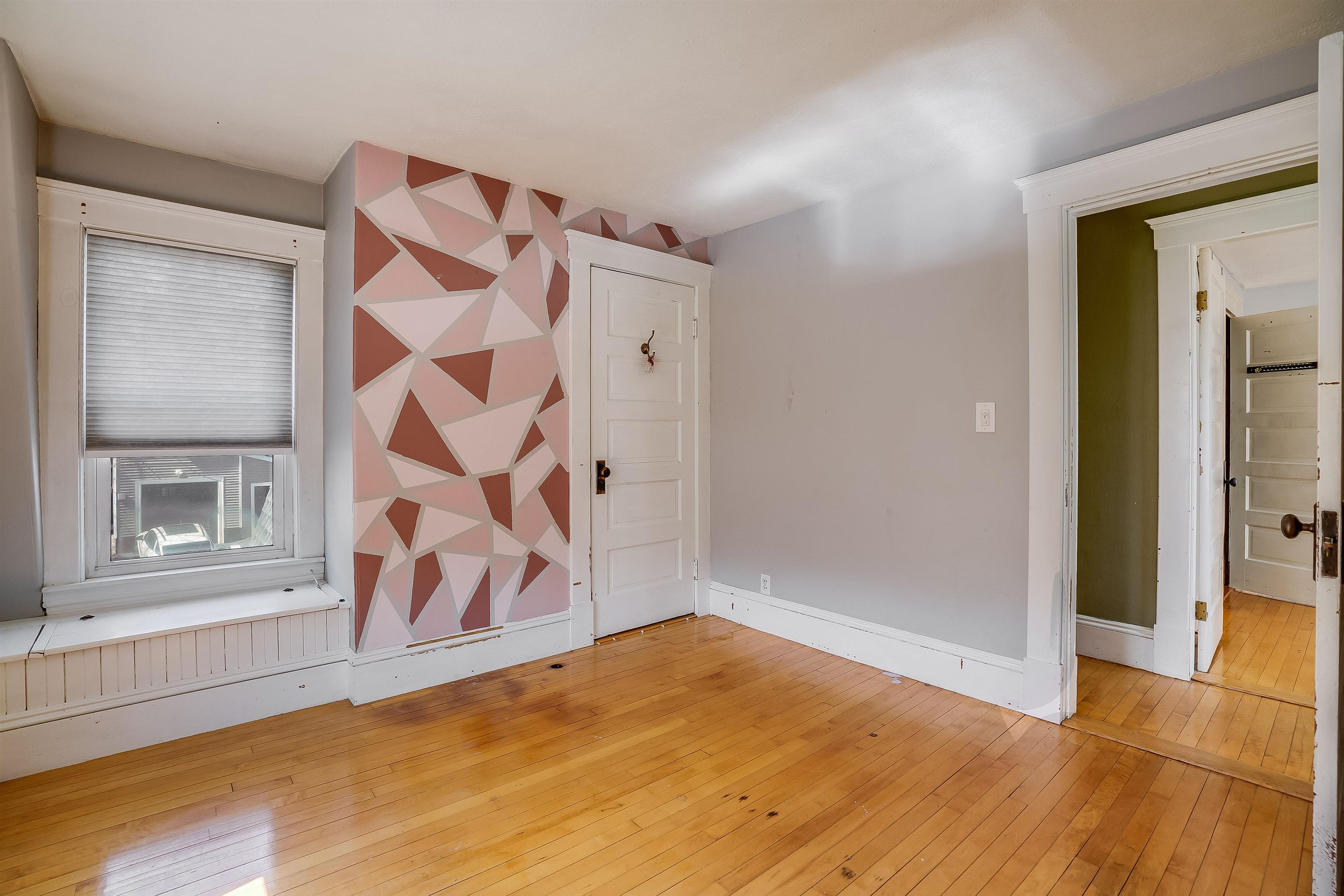 24 Fifield Street Nashua, NH 03060 - Photo 19 of 32