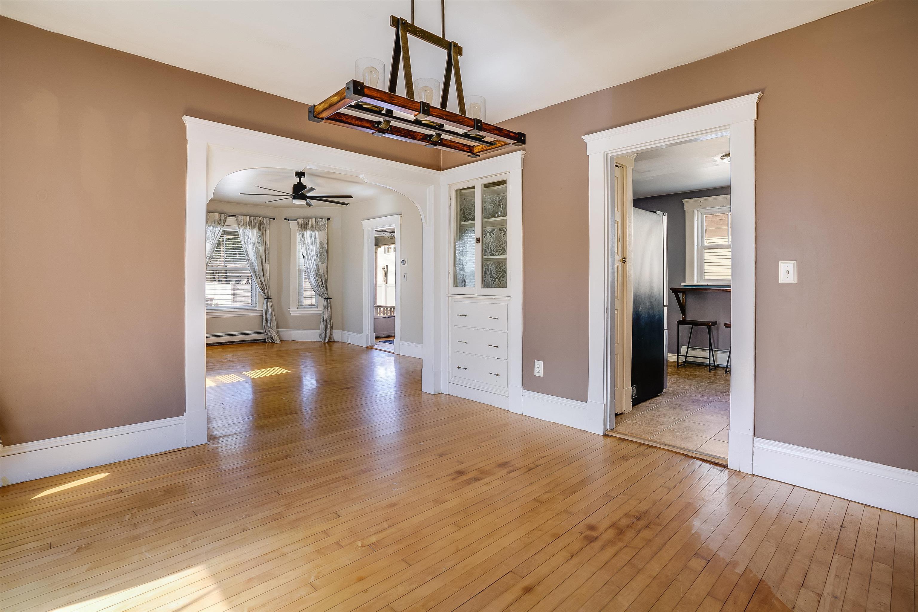 24 Fifield Street Nashua, NH 03060 - Photo 8 of 32