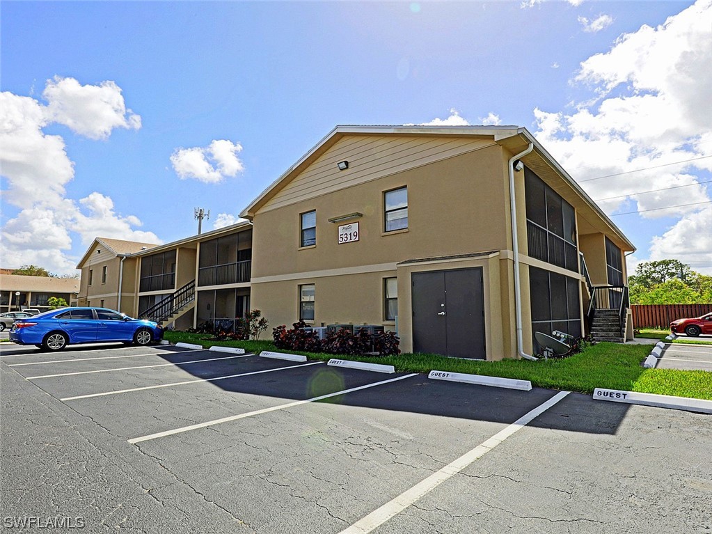 5319 Summerlin Rd Unit 1910  