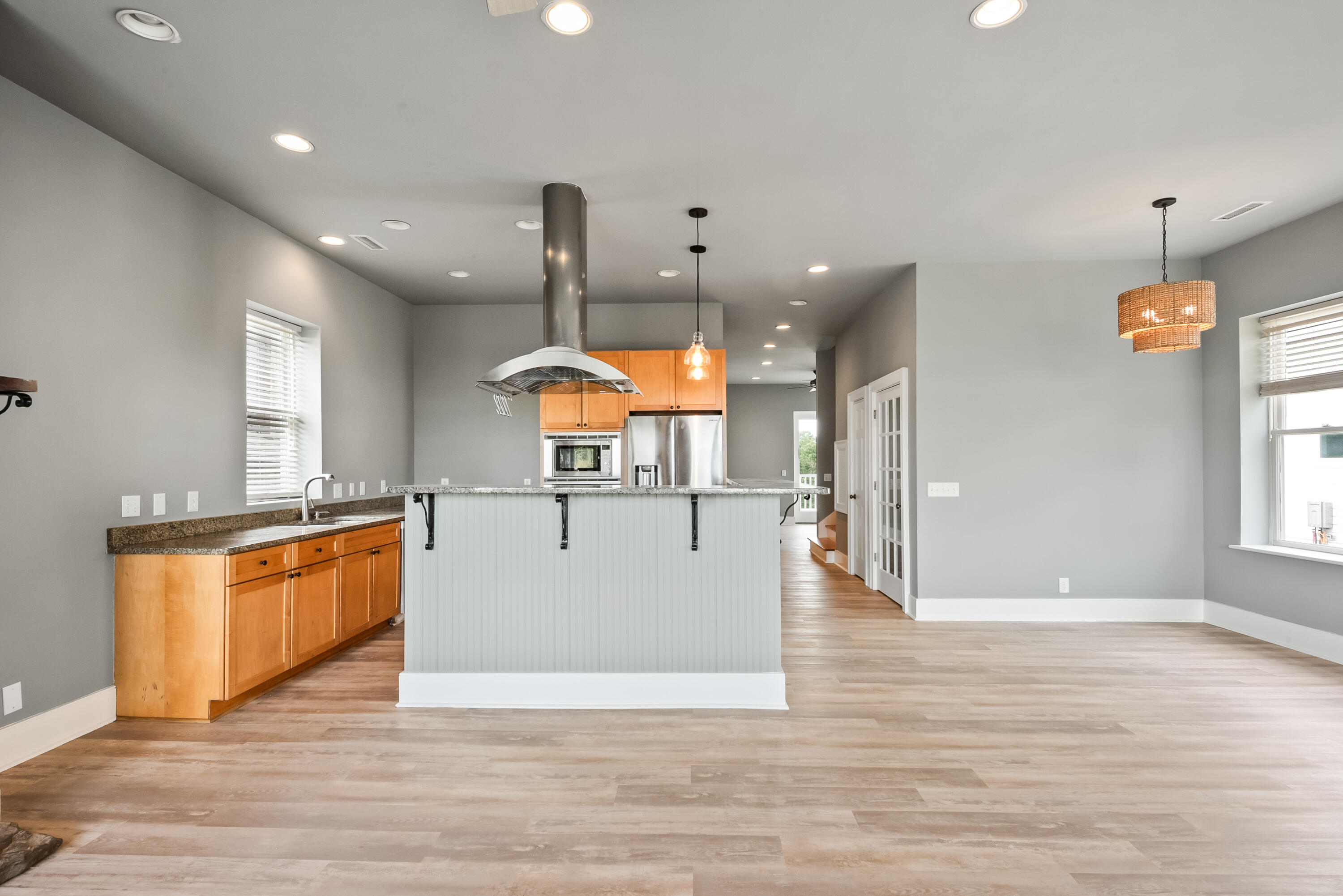 928 West Oceanview Road Charleston, SC 29412 - Photo 24 of 92 DSC_5776