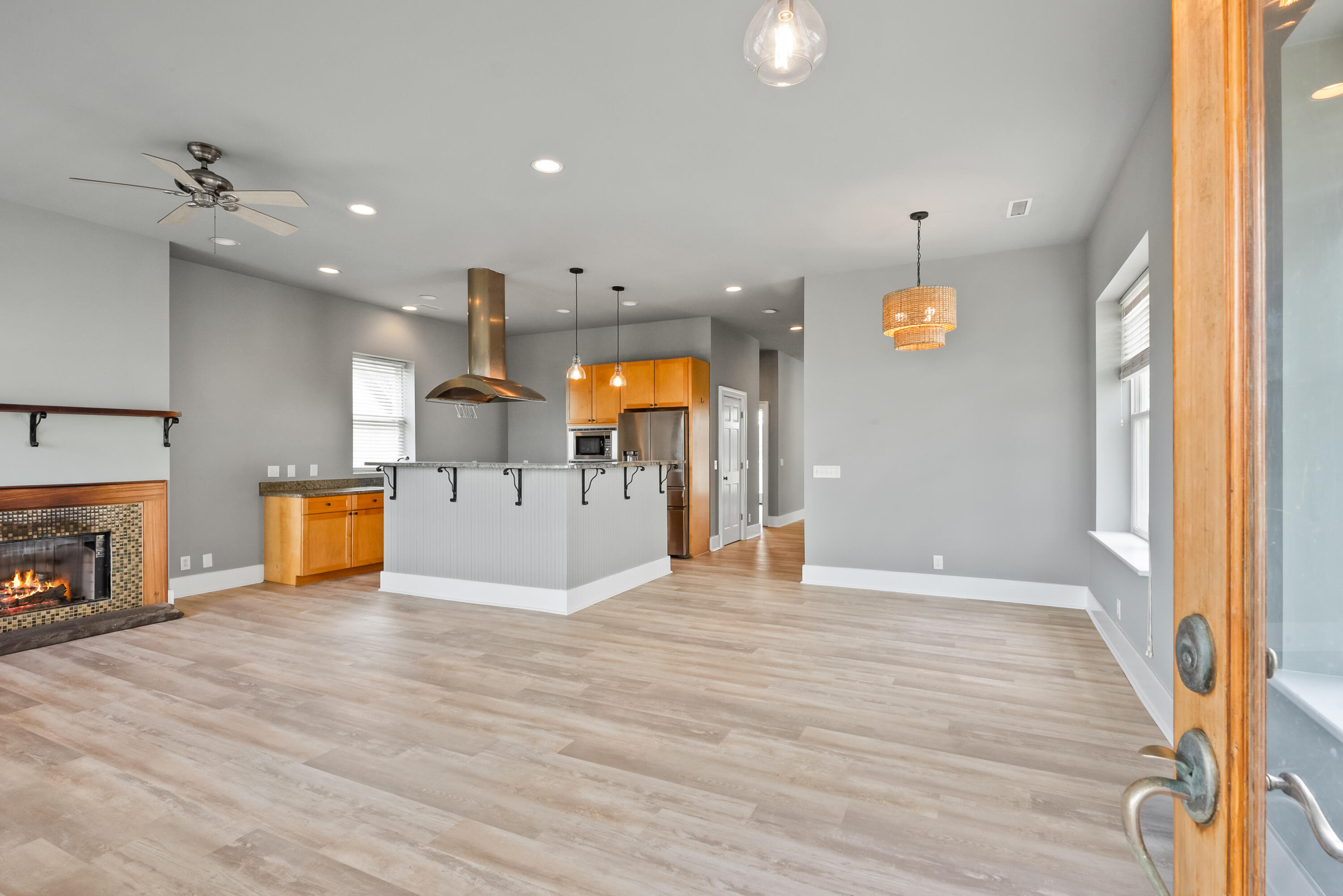 928 West Oceanview Road Charleston, SC 29412 - Photo 4 of 92 DSC_5760b