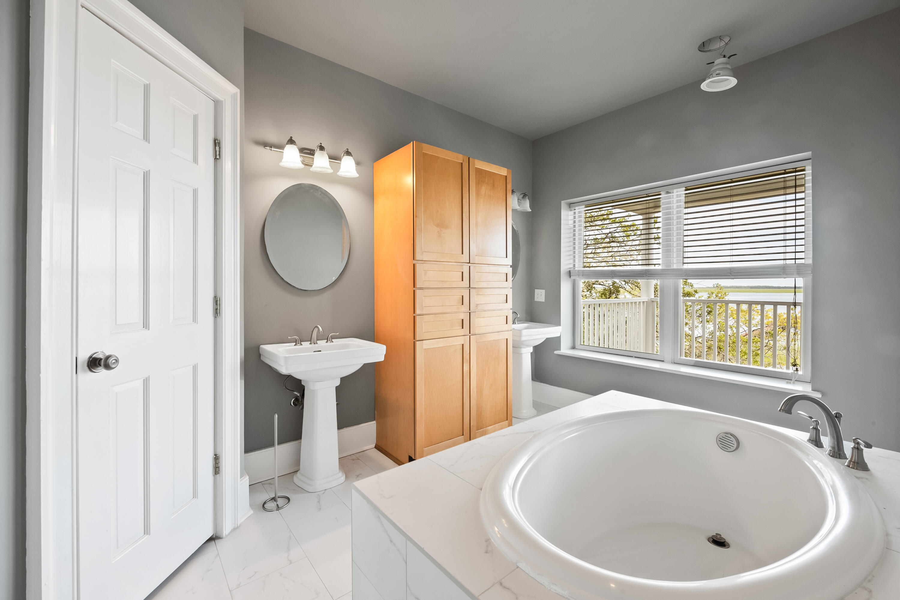 928 West Oceanview Road Charleston, SC 29412 - Photo 44 of 92 DSC_5906