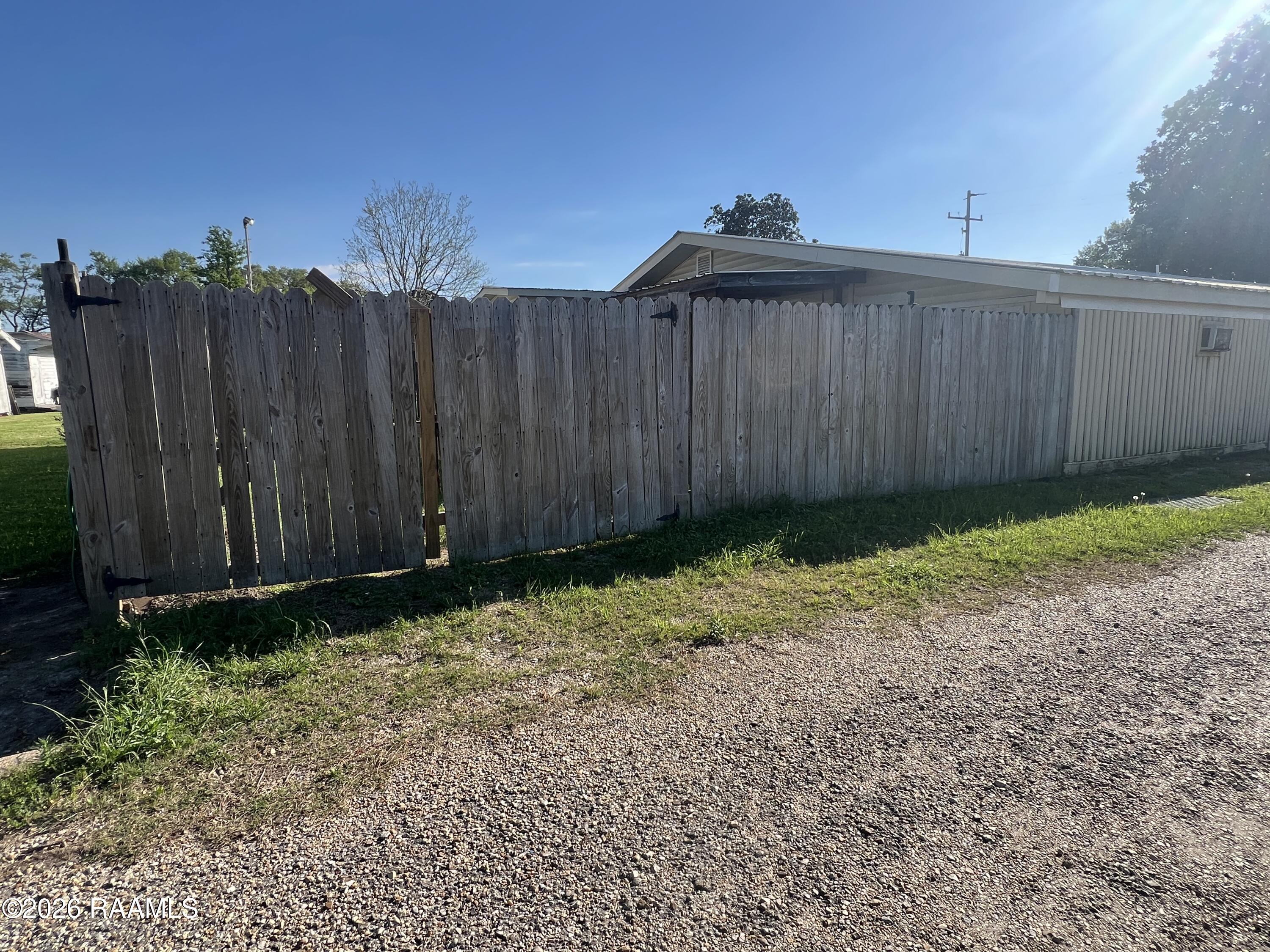 911 Sunset Street Scott, LA 70583 - Photo 8 of 8 IMG_7757