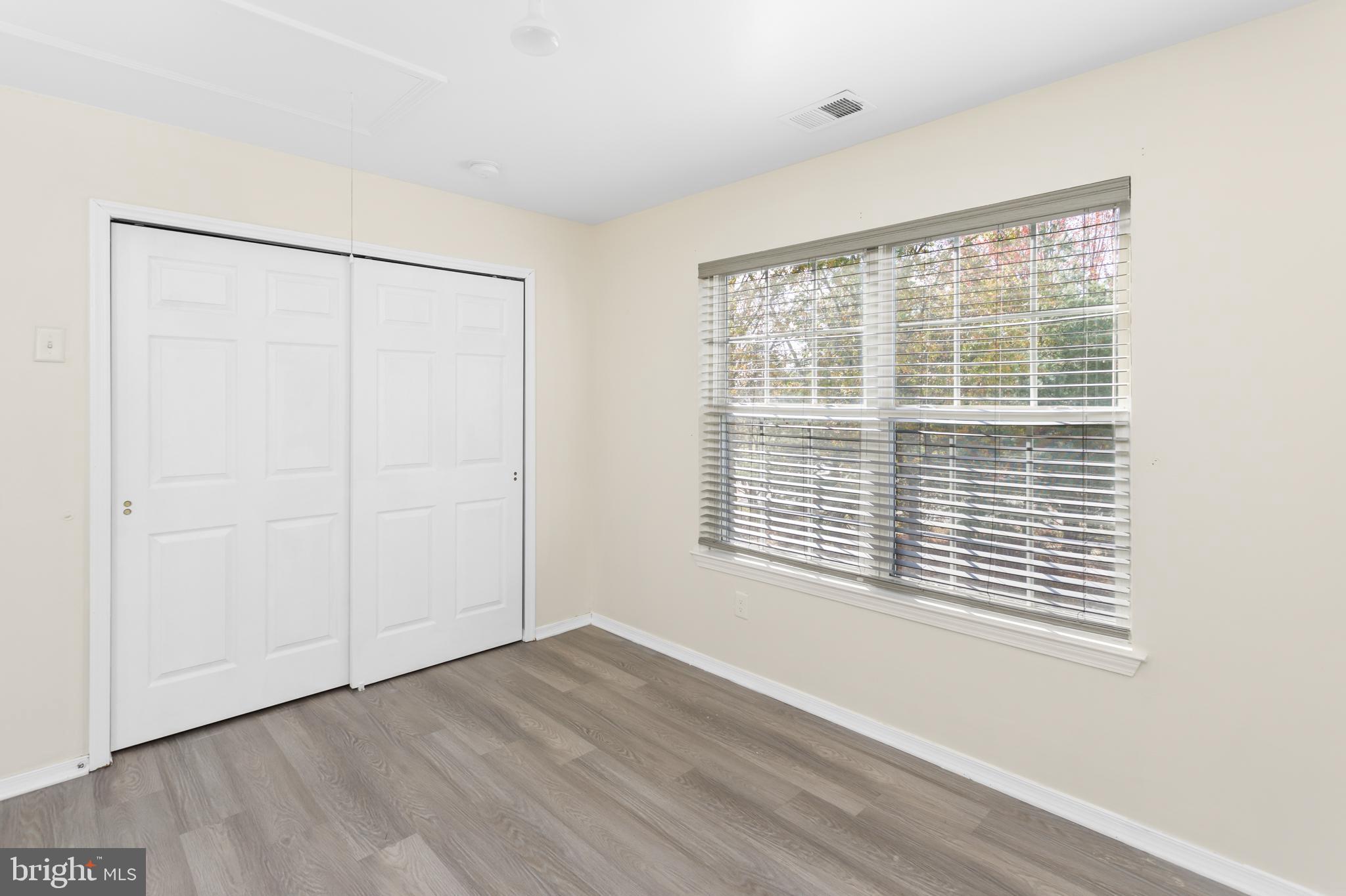 3 Jasper Drive Columbus, NJ 08022 - Photo 30 of 42