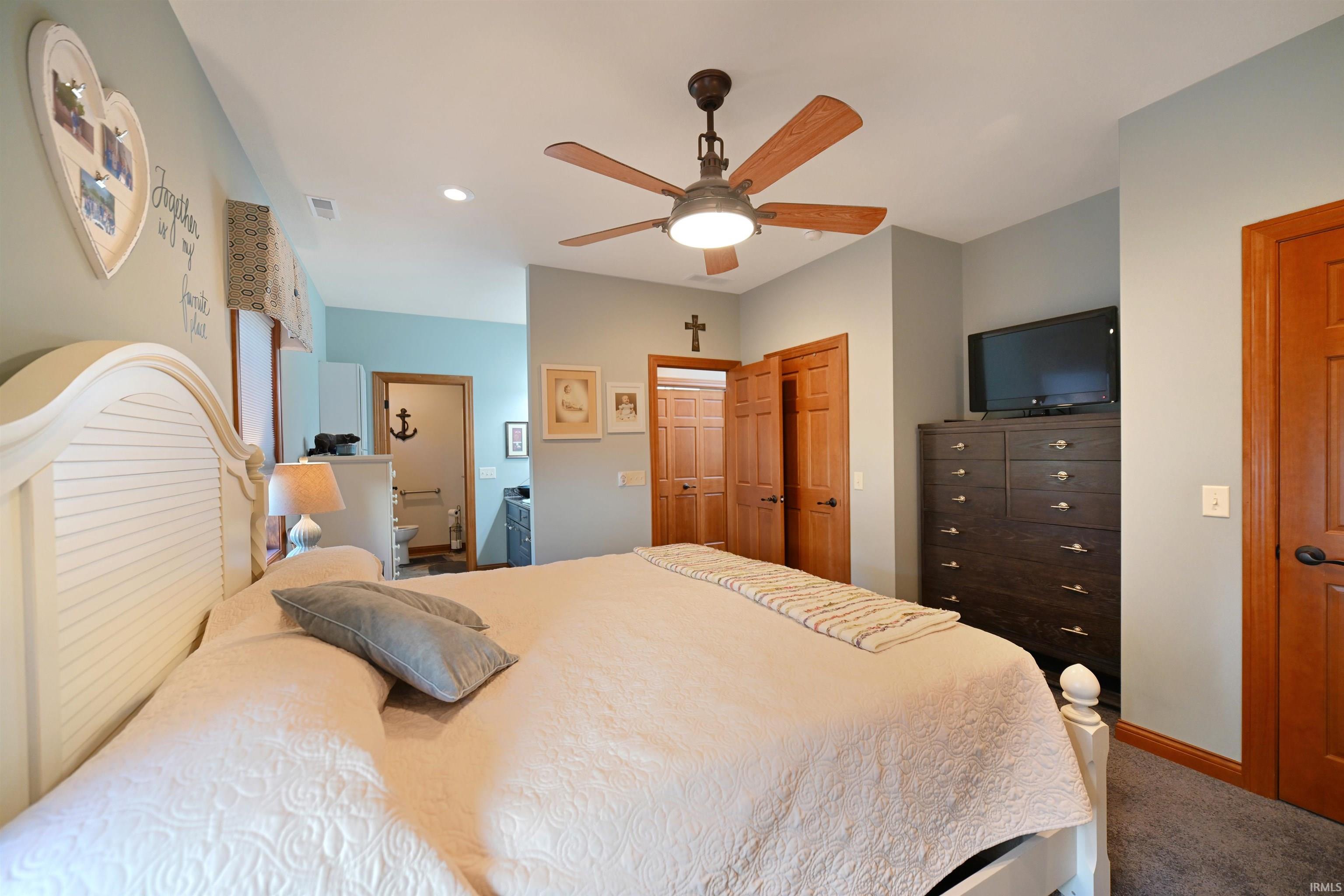 531 East Lake View Road Syracuse, IN 46567 - Photo 19 of 27 Gallery Image 19