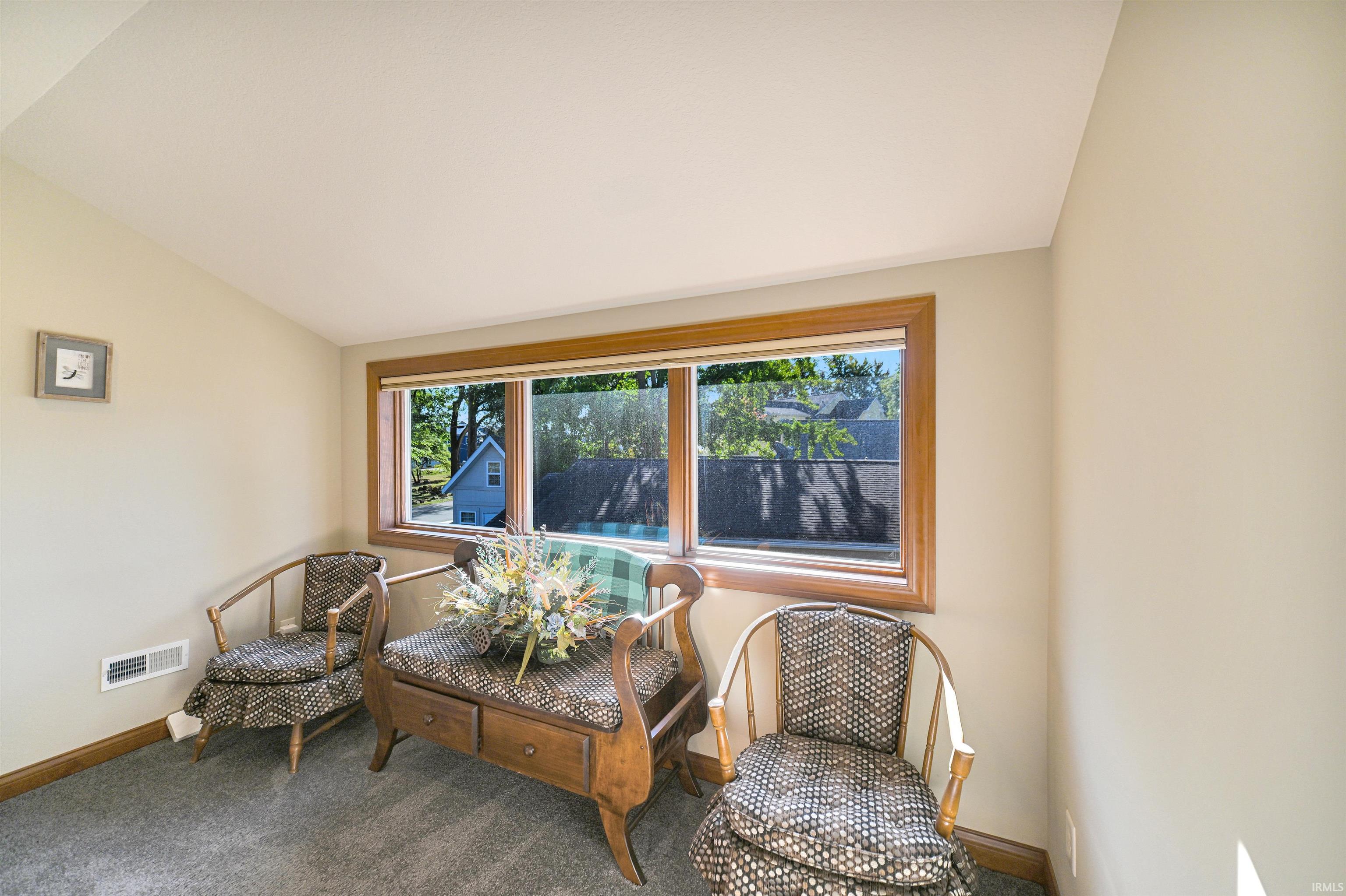 531 East Lake View Road Syracuse, IN 46567 - Photo 23 of 27 Gallery Image 23