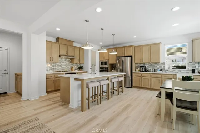 $815,000 | 32243 Penstemon Way, Temecula, CA 92591