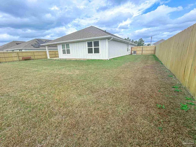 $2,200 | 4006 Whitetail Lane, Pensacola, FL 32526