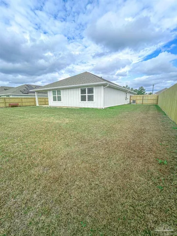 $2,200 | 4006 Whitetail Lane, Pensacola, FL 32526