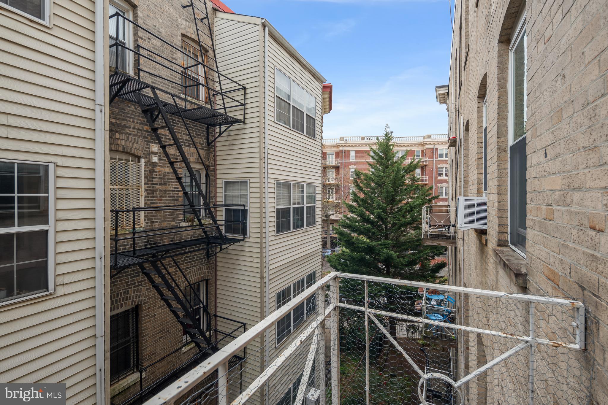 2611 Adams Mill Road Northwest, Unit 306 Washington, DC 20009 - Photo 23 of 23