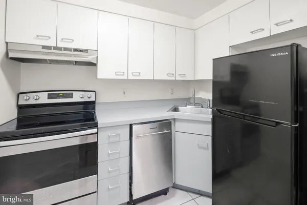 $1,949 | 2611 Adams Mill Road Northwest, Unit 306, Washington, DC 20009