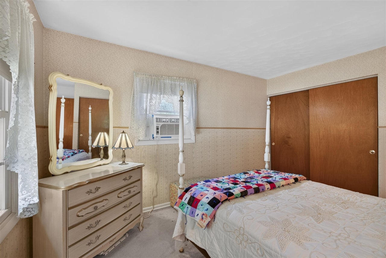 611 Charleston Road Lansing, MI 48917 - Photo 19 of 49 Gallery Image 19
