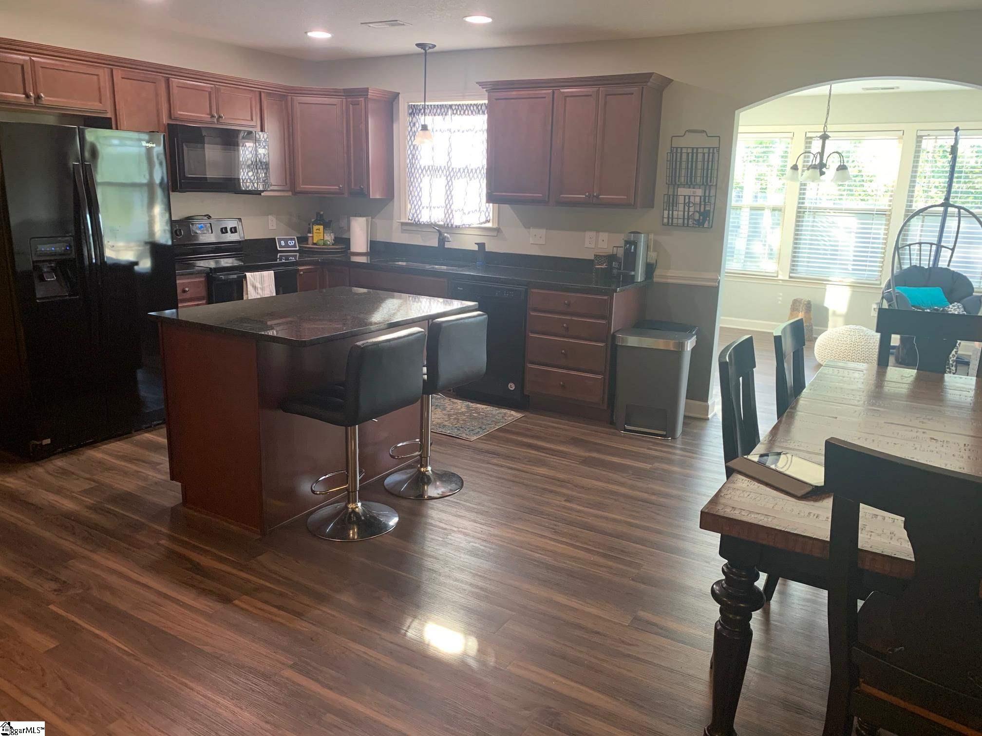 219 Reedy River Court Roebuck, SC 29376 - Photo 4 of 23 Gallery Image 4