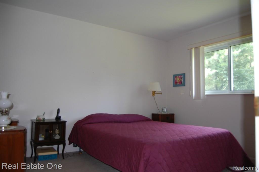 18741 Levan Road Livonia, MI 48152 - Photo 12 of 25 18741 Levan 011.jpg
