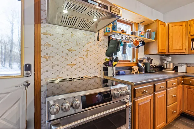 $340,000 | 62 Main Street, Vassalboro, ME 04989