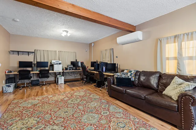 $340,000 | 62 Main Street, Vassalboro, ME 04989