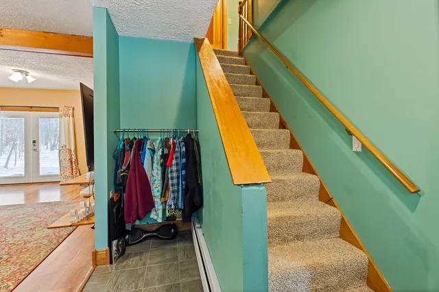 $340,000 | 62 Main Street, Vassalboro, ME 04989