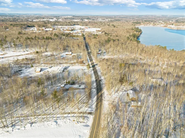 $340,000 | 62 Main Street, Vassalboro, ME 04989